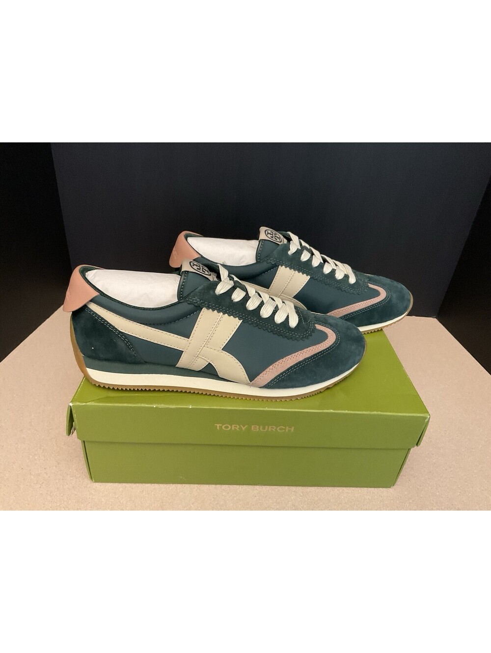 New! Womens Tory Burch HANK Nylon & Suede Sneakers, Bottle Green/Pink. Size 8.
